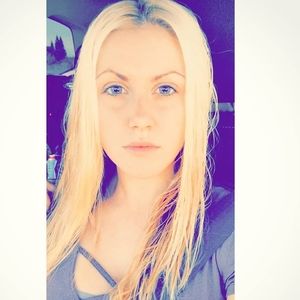 Meet your Posher, Sierra